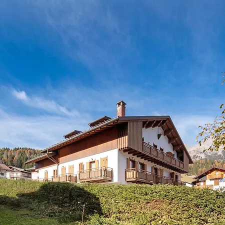 Malibu 7 Apartment Falcade