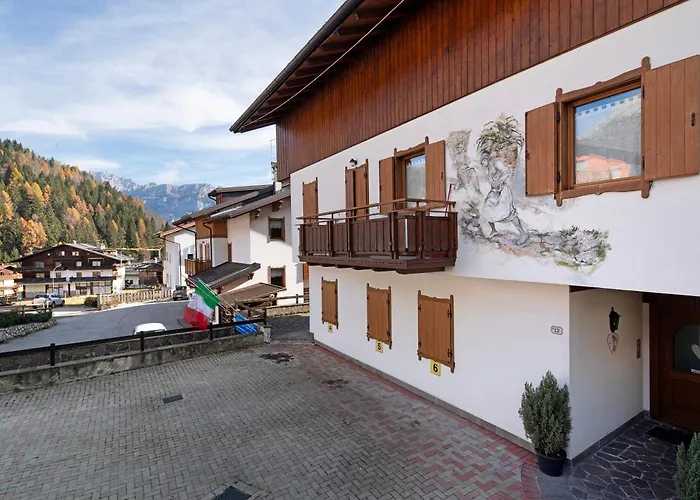 Malibu 7 Apartment *