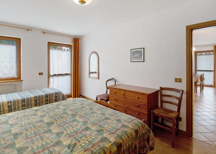 Malibu 7 Apartment *