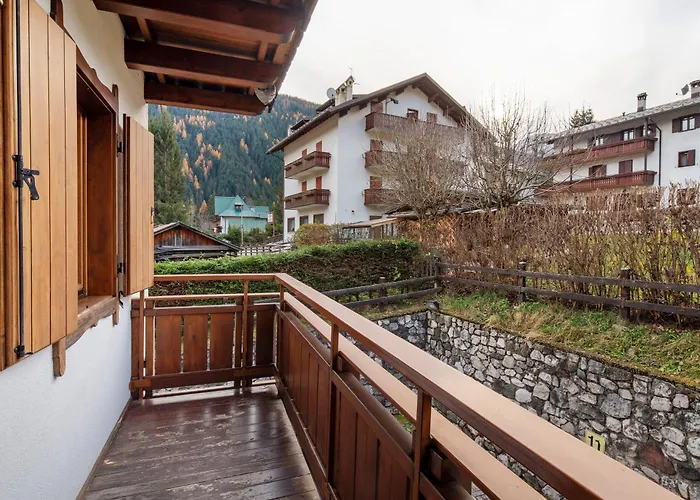 Malibu 7 Apartment *