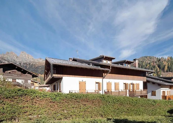 Malibu 7 Apartment *